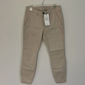 Brand new Cabi pants